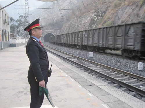了解鐵路上的五大系統(tǒng)，車，機(jī)，工，電，輛崗位工作